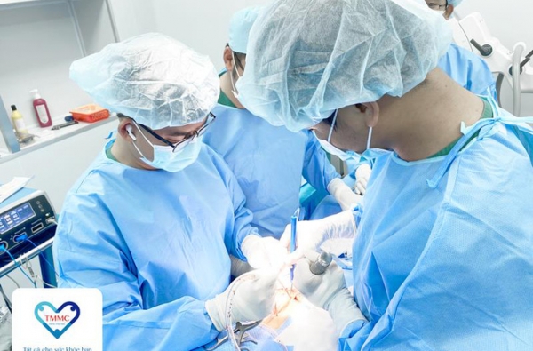 Phẫu thuật cột sống, một kỹ thuật cao triển khai tại Đồng Tháp giải quyết gánh nặng cho bệnh nhân trong vùng