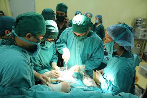 Điều trị U nang ống mật chủ bằng phẫu thuật nội soi cắt nang nối mật ruột theo Roux-e-Y