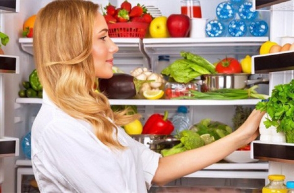 Ăn dưa hấu để trong tủ lạnh, bị cắt 70 cm ruột: Lỗi sai nghiêm trọng ai cũng cần cảnh giác
