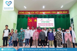 Hoạt động khám bệnh, cấp thuốc miễn phí và tặng quà cho người dân xã Hòa Long, huyện Lai Vung