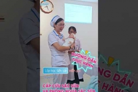 Lớp học tiền sản chủ đề cấp cứu sặc sữa và phòng ngừa sặc sữa tại Bệnh viện Tâm Trí Đồng Tháp